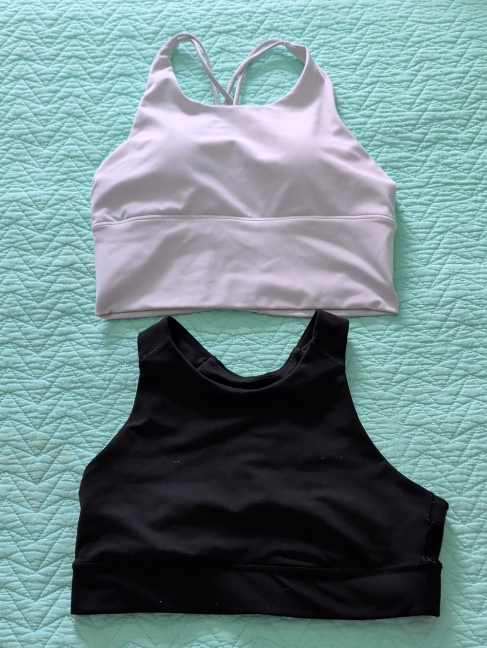 Sports Bras Duo - White & Black
